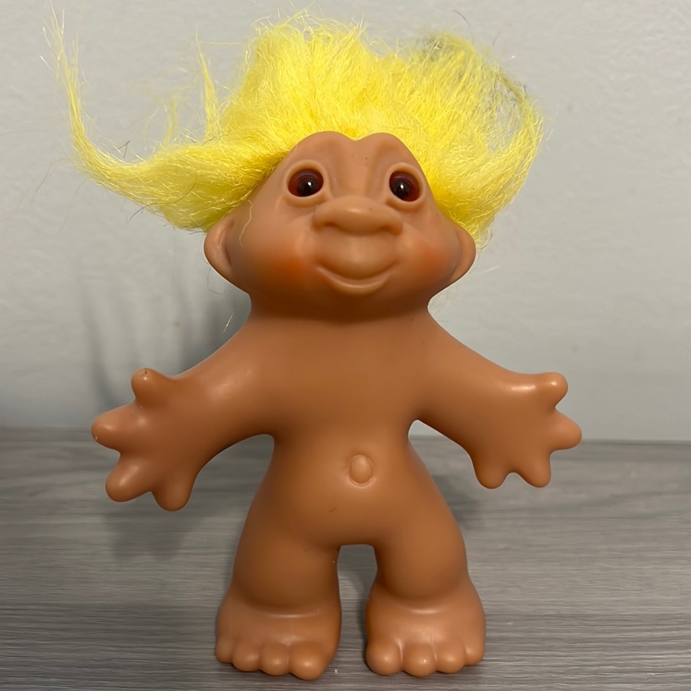 Vintage Dam Troll with Yellow Hair, 2005, EUC